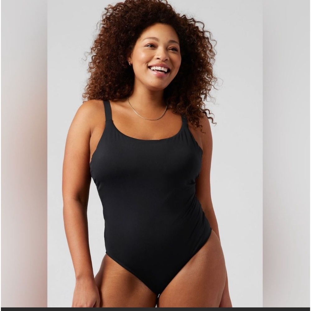 Athleta Hermosa Black one piece swimsuit size S